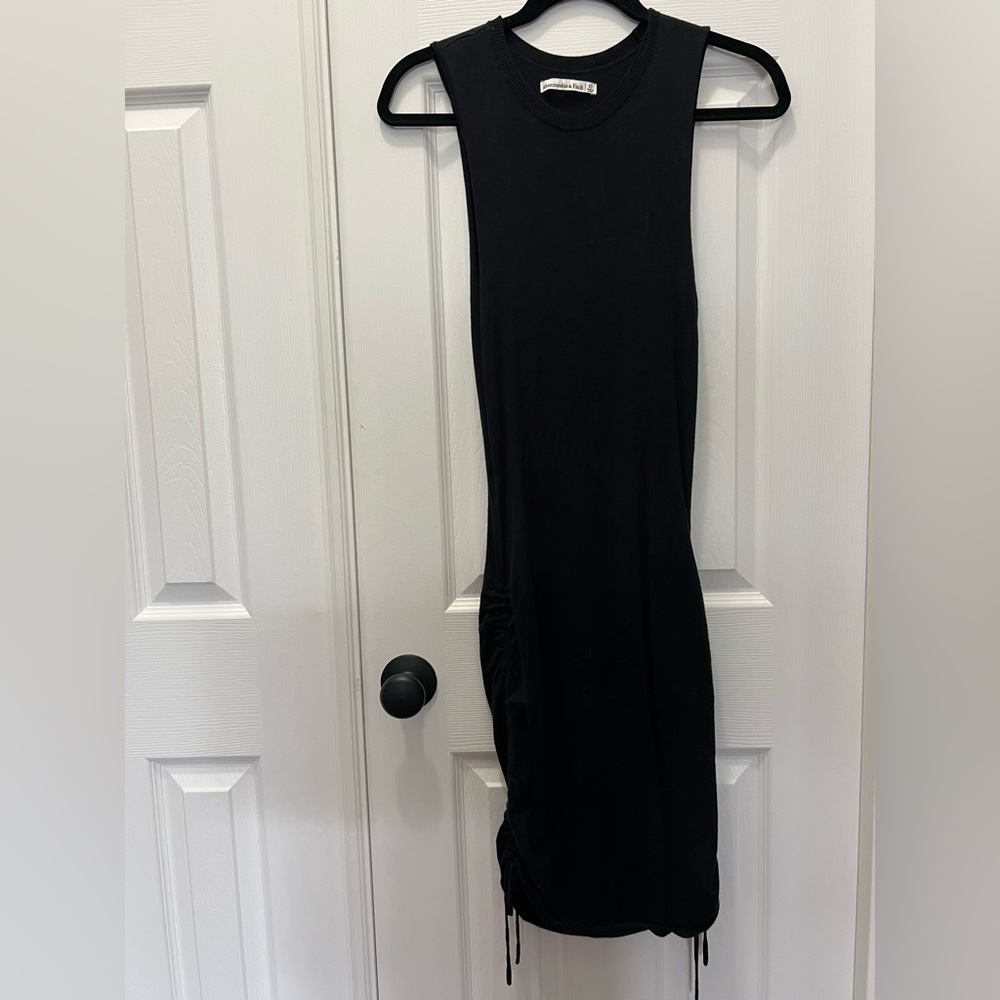 Abercrombie and fitch ruched side dress, black, size Small Tall, knit material